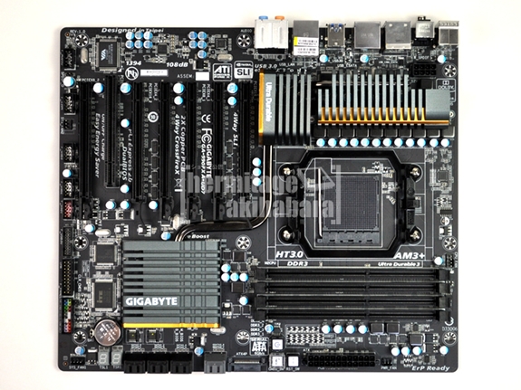 Gigabyte GA-990FXA-UD7