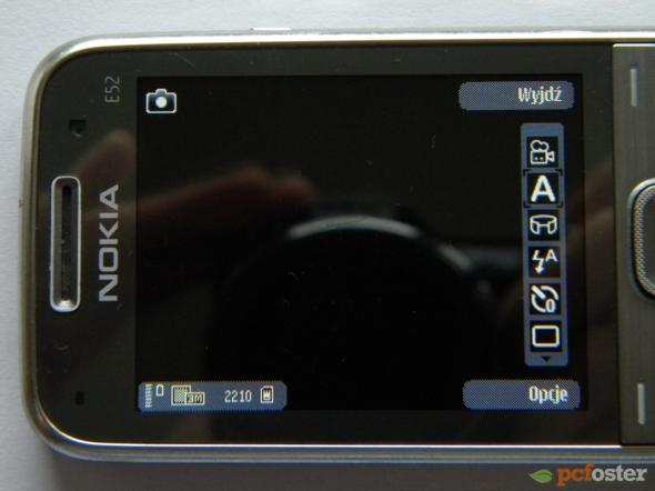 Nokia E52