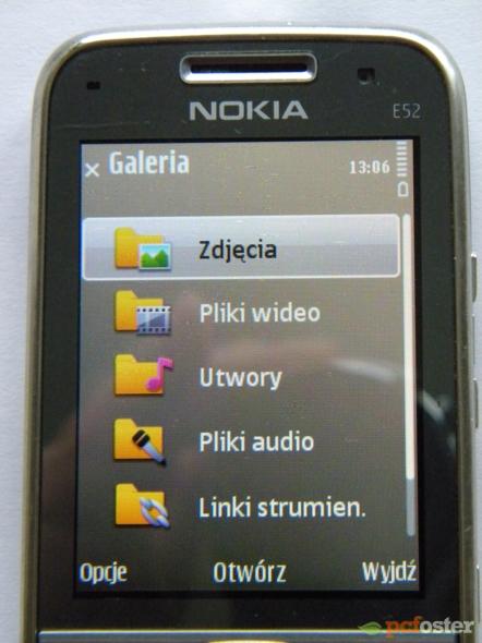 Nokia E52