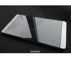 Wydajny smartfon Xiaomi Mi-3