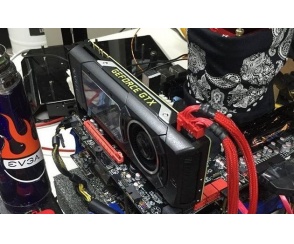 GeForce GTX Titan X - podkręcony do 2 GHz