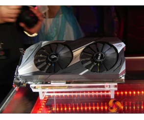 Asus GeForce GTX 1080 Ti Poseidon z chłodzeniem hybrydowym