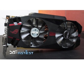 Asus GTX 580 Matrix - prawdziwy potwór, zajmuje trzy sloty