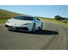 Lamborghini Huracán łączy moc supersamochodu z mózgiem superkomputera