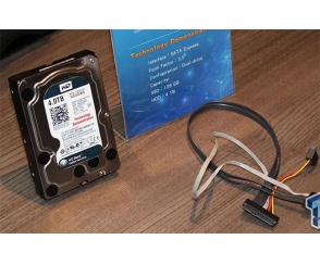 Hybryda od WD z SATA Express