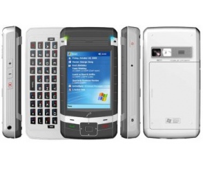 RoverPC Q6, Smartphone z QWERTY i GPS