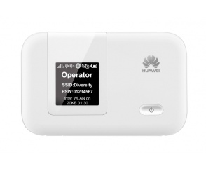 Huawei przedstawia E5372 - najmniejszy na świecie mobilny router