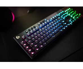 Logitech G915 LIGHTSPEED oraz G815 LIGHTSYNC RGB