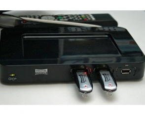 GiGo Digital TV Recorder zapisuje na pamięci flash USB