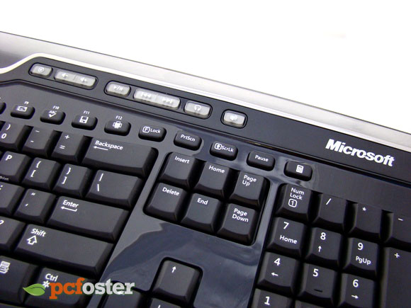 Microsoft Wireless Laser Desktop 7000