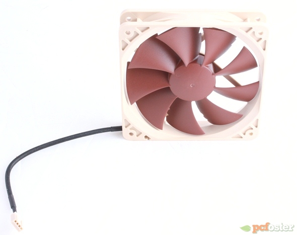 Noctua NF-P12 PWM