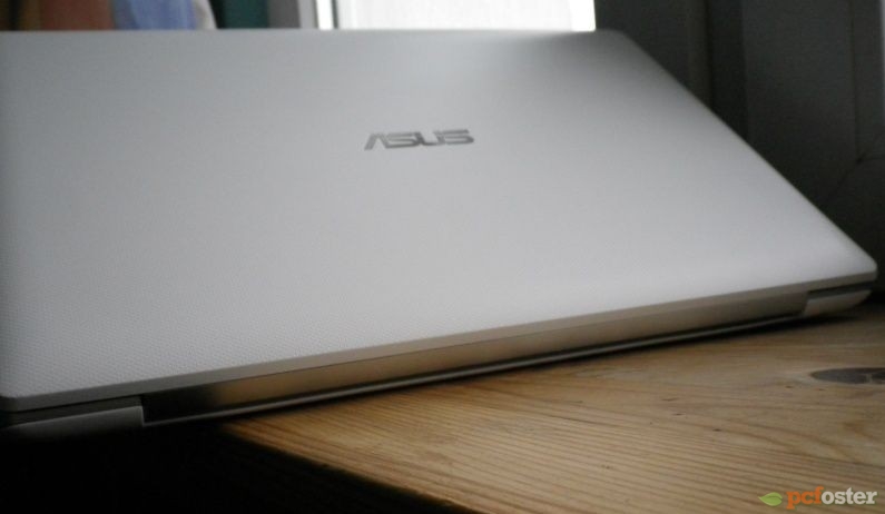 Asus X201E
